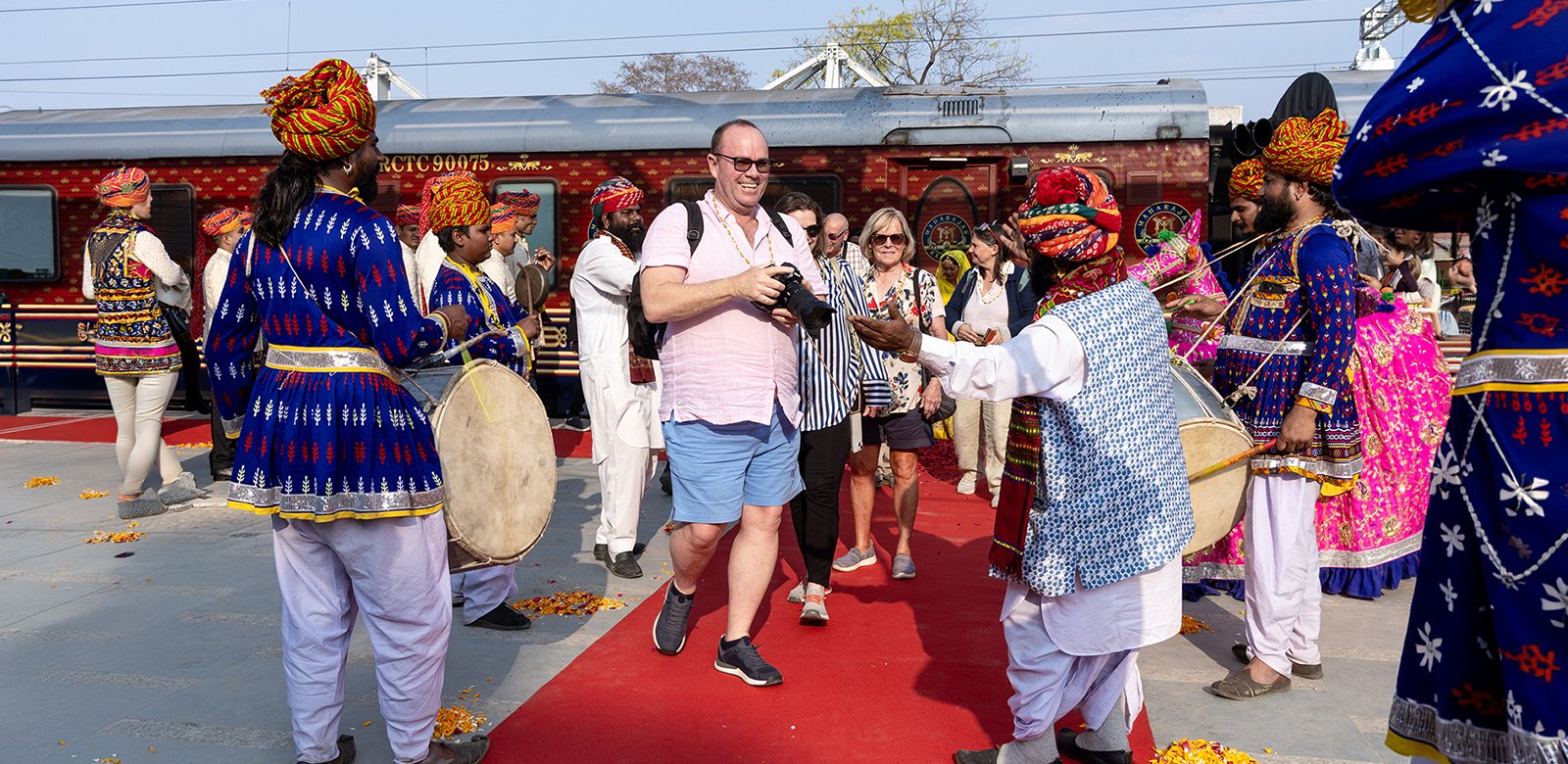 Safdarjung-Station-01