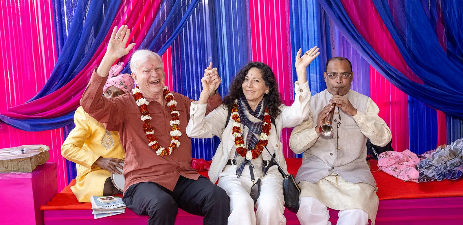 Safdarjung-Station-05