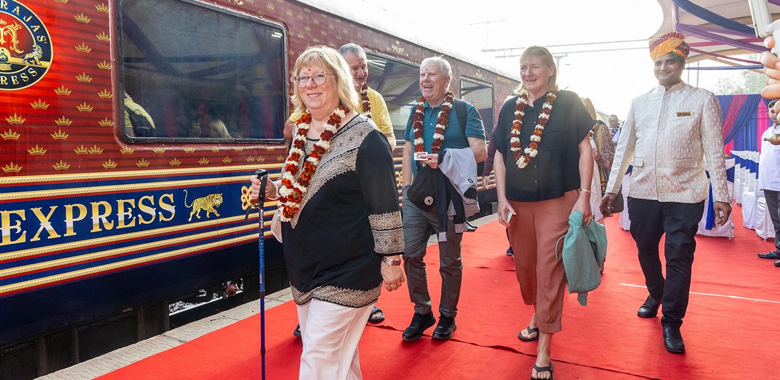 Safdarjung-Station-06