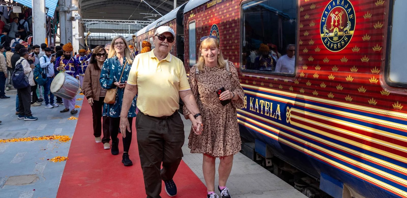 Safdarjung-Station-(4)